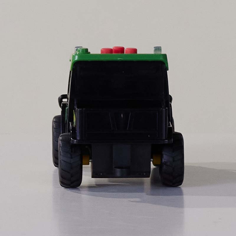 885026-5.jpg